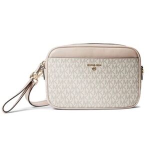 😍 Michael Kors Jet Set Charm camera crossbody bag